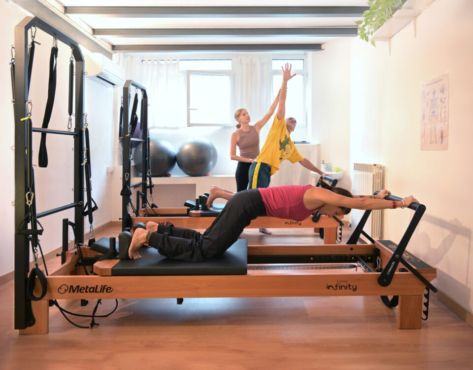 CIM 3466 Volantino pilates 01 Yoga a Milano - Yogamilan
